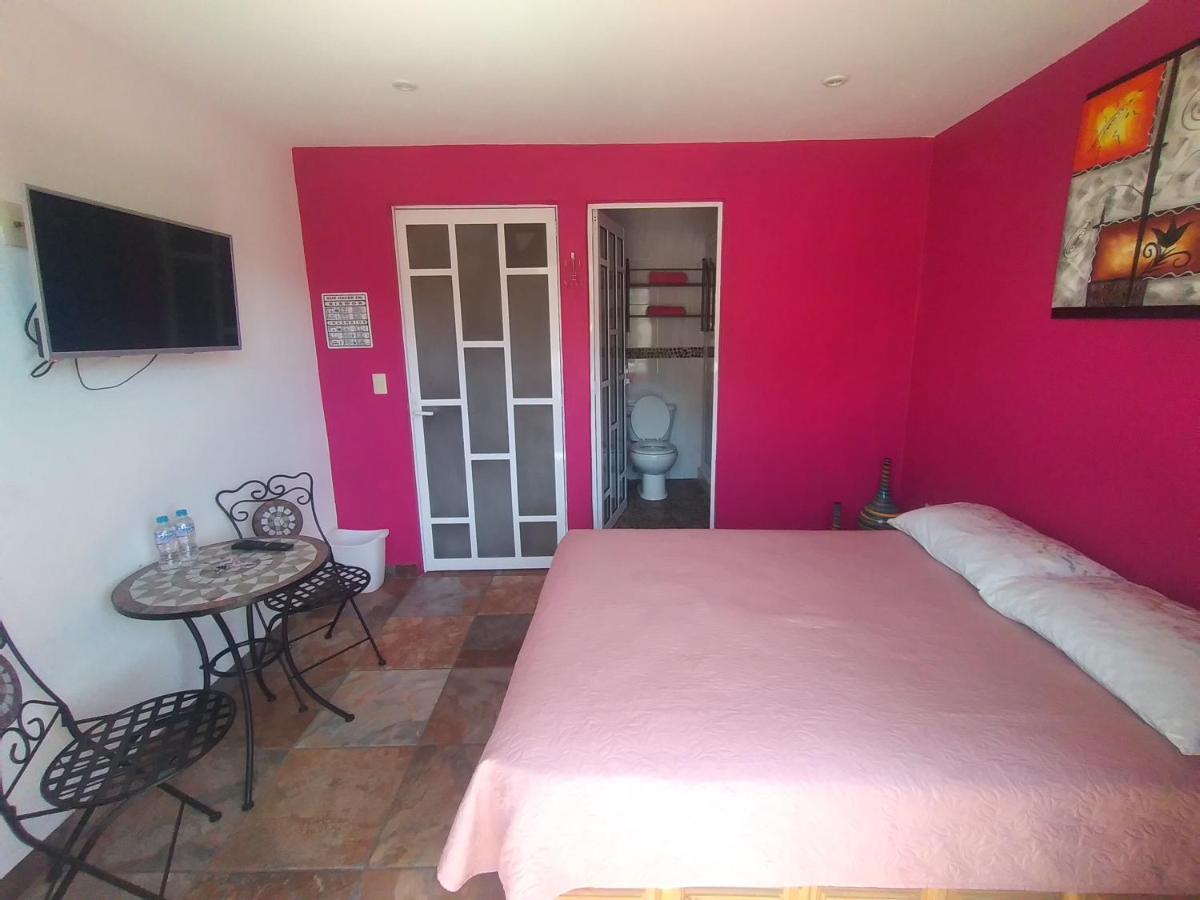 Hospedaje Casa Verde Tepoztlán Exteriör bild
